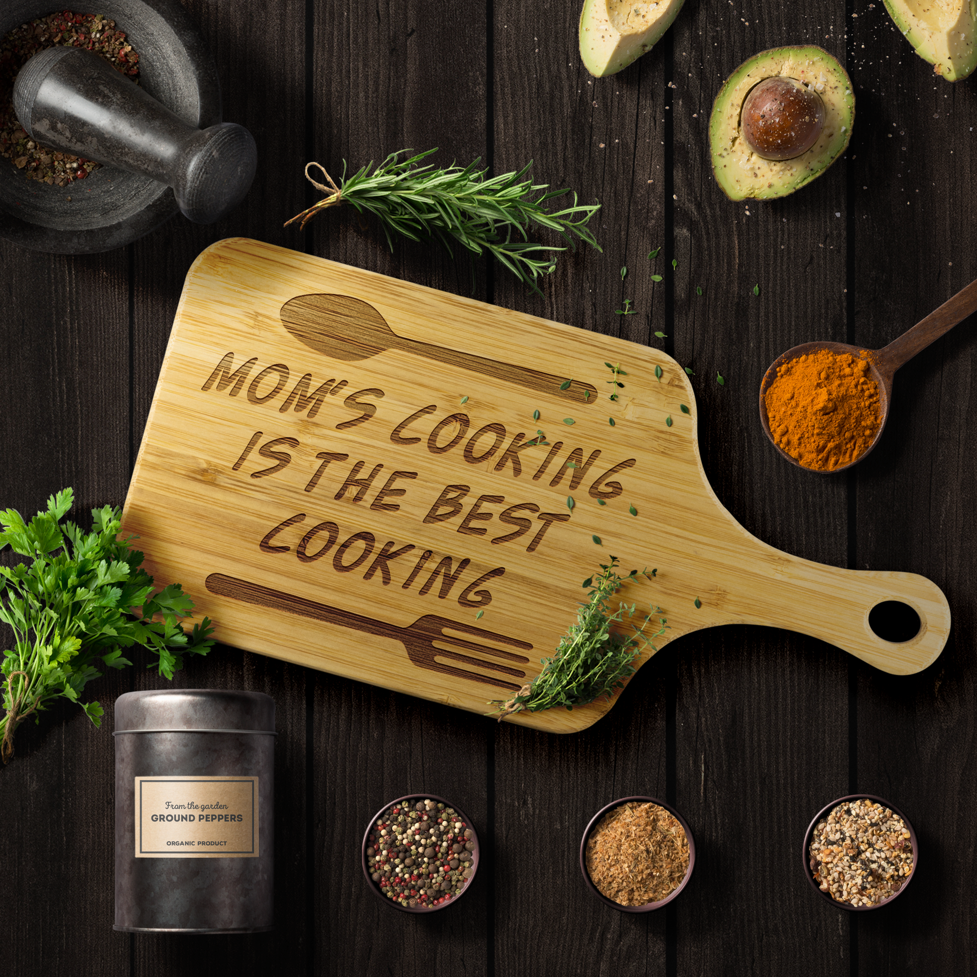 Novelty cutting Board - Mom's Cooking Is The Best Cooking - Omtheo Gifts
