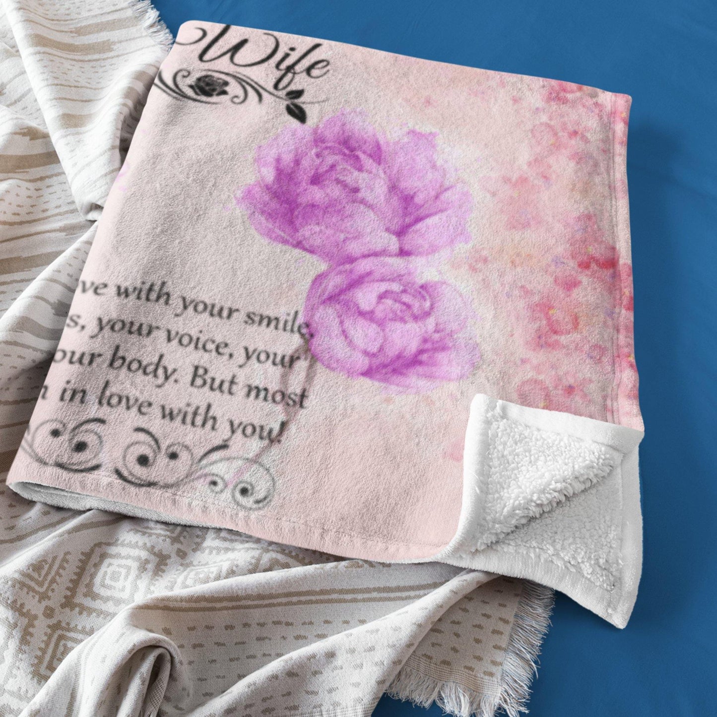 To My Wife Fleece Blanket, I'm In Love With Your Smile - Giftagic